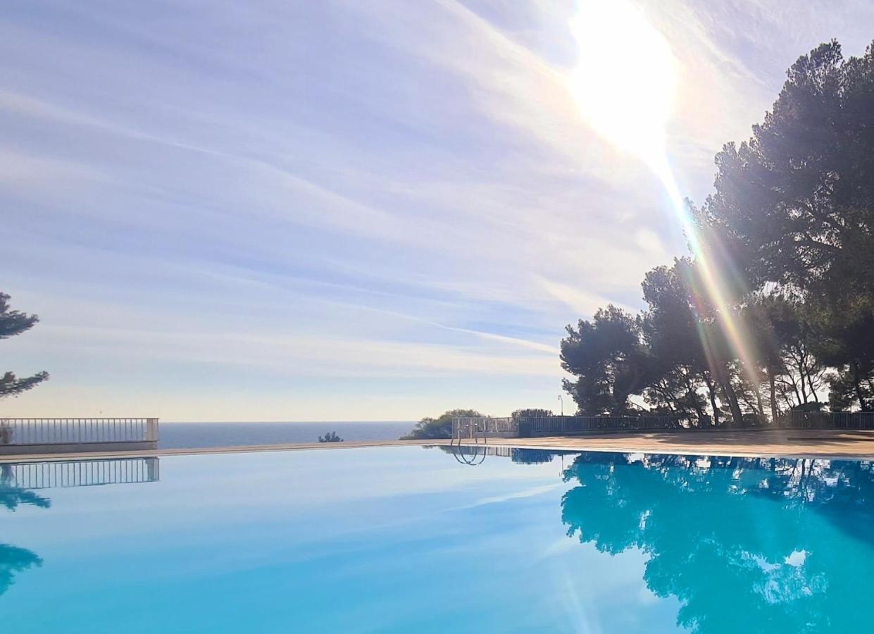 Superbe Appartement Dans Cadre D'Exception - Piscine, Plage Et Tennis Prive Bandol Eksteriør billede